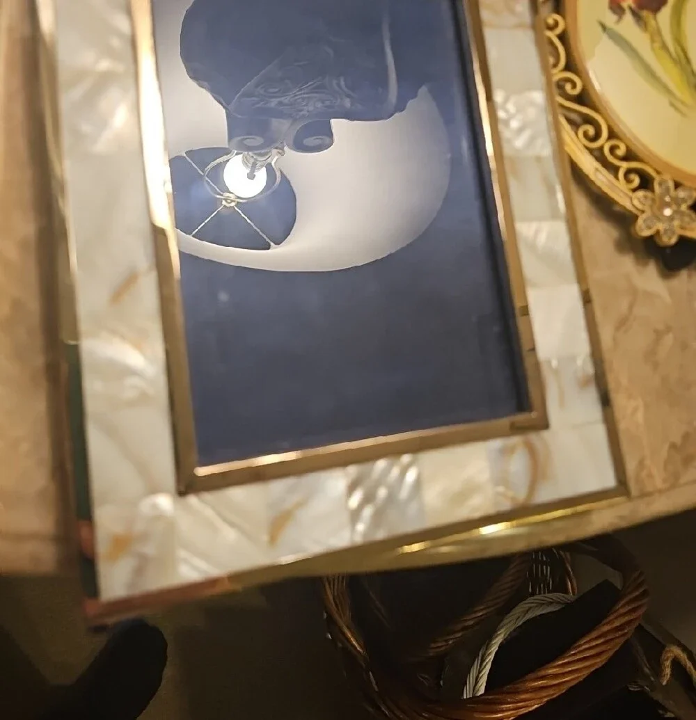 Set Of 2 Genuine Mother of Pearl Inlay Picture Frames - White & Gold